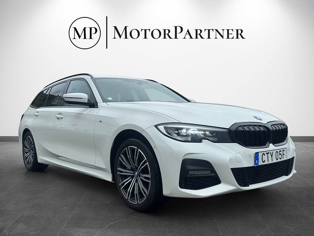 BMW 330e xDrive Touring Plug-in hybrid M Sport Navi Kamera Drag