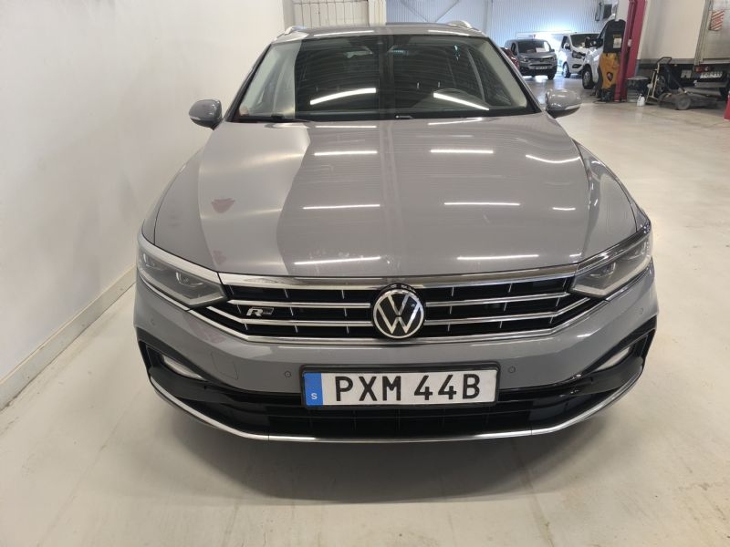 Volkswagen Passat 2022, bild 2/32
