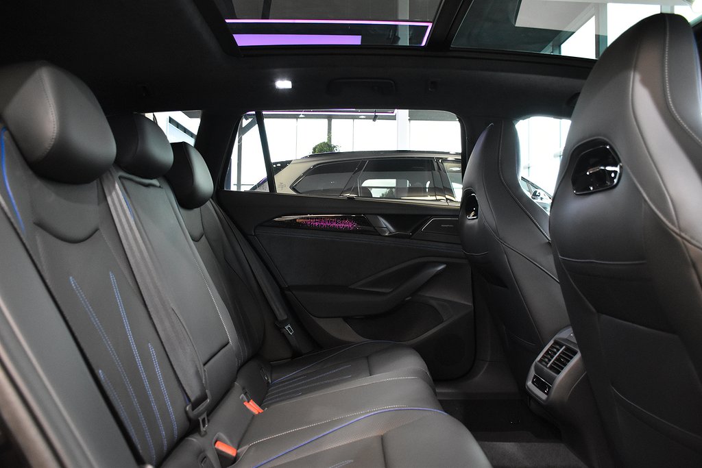 Volkswagen Passat Sportscombi 2.0 TDI DPF SCR 4Motion DSG Sekventiell, 193hk, 2024