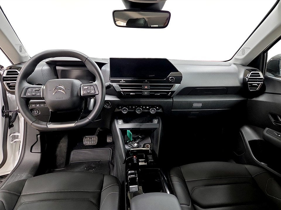 Bild på Citroën C4 X Shine Exclusive 1.2 PT 130hk Aut - GLASTAK,HIFI,360-KAMERA