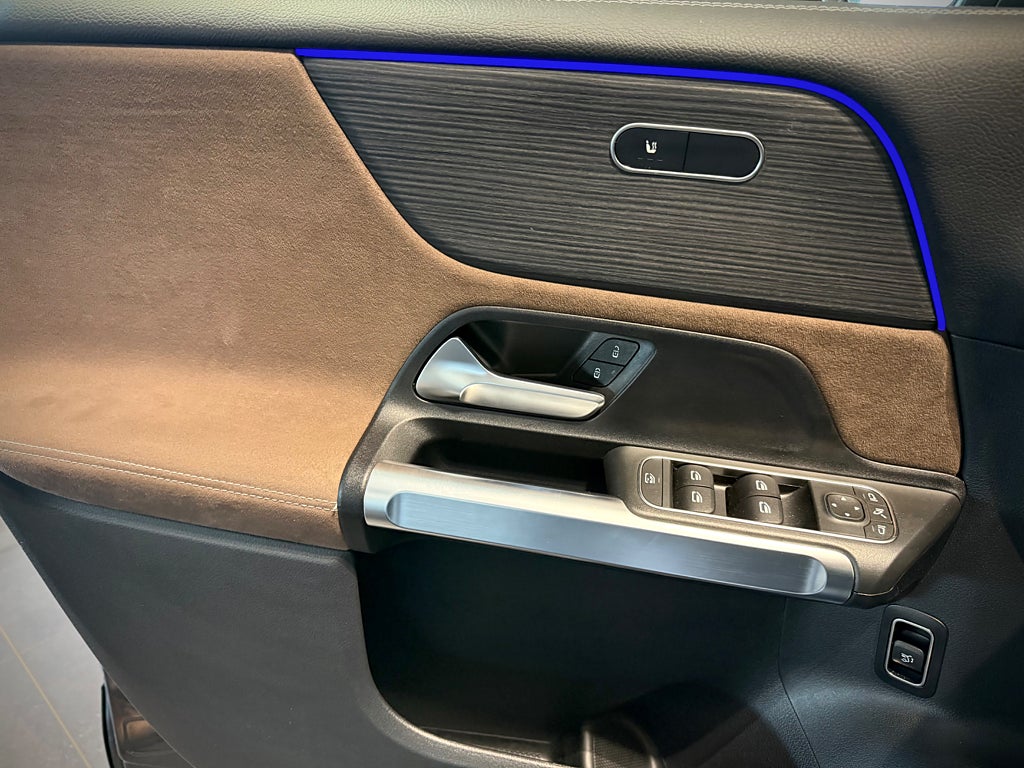 Mercedes-Benz GLB 200 AMG Advanced Plus 7sits Värmare - bild 14