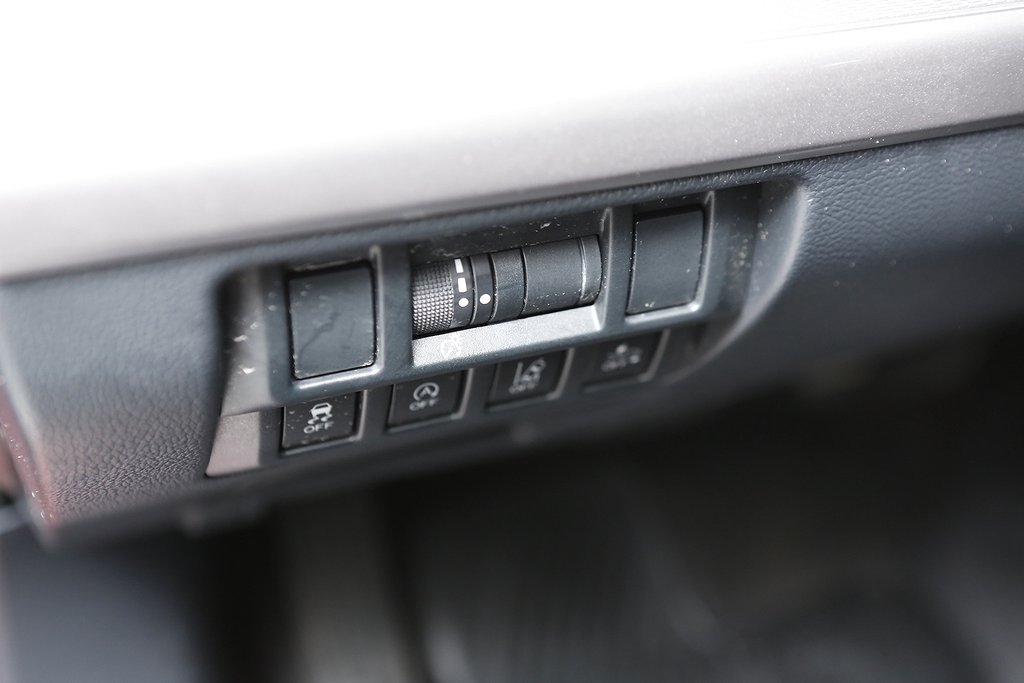 Subaru Outback 2,5i 175hk Base AWD Aut Motorv Dragkrok 2016