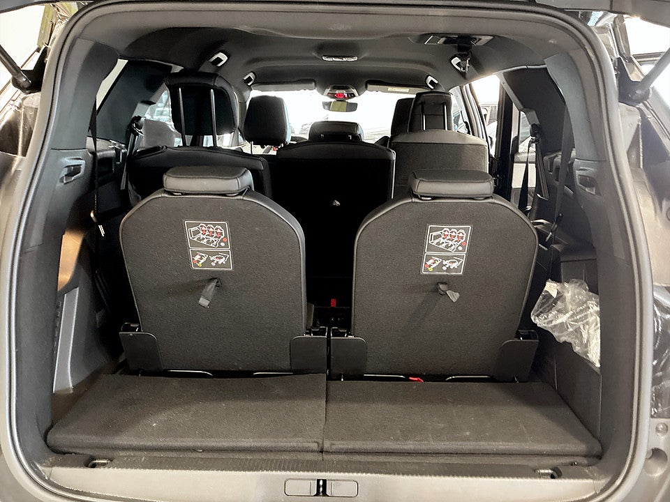 Bild på Peugeot 5008 GT 1.2 PT 130hk Aut 7-SITS B-KAMERA NAVI