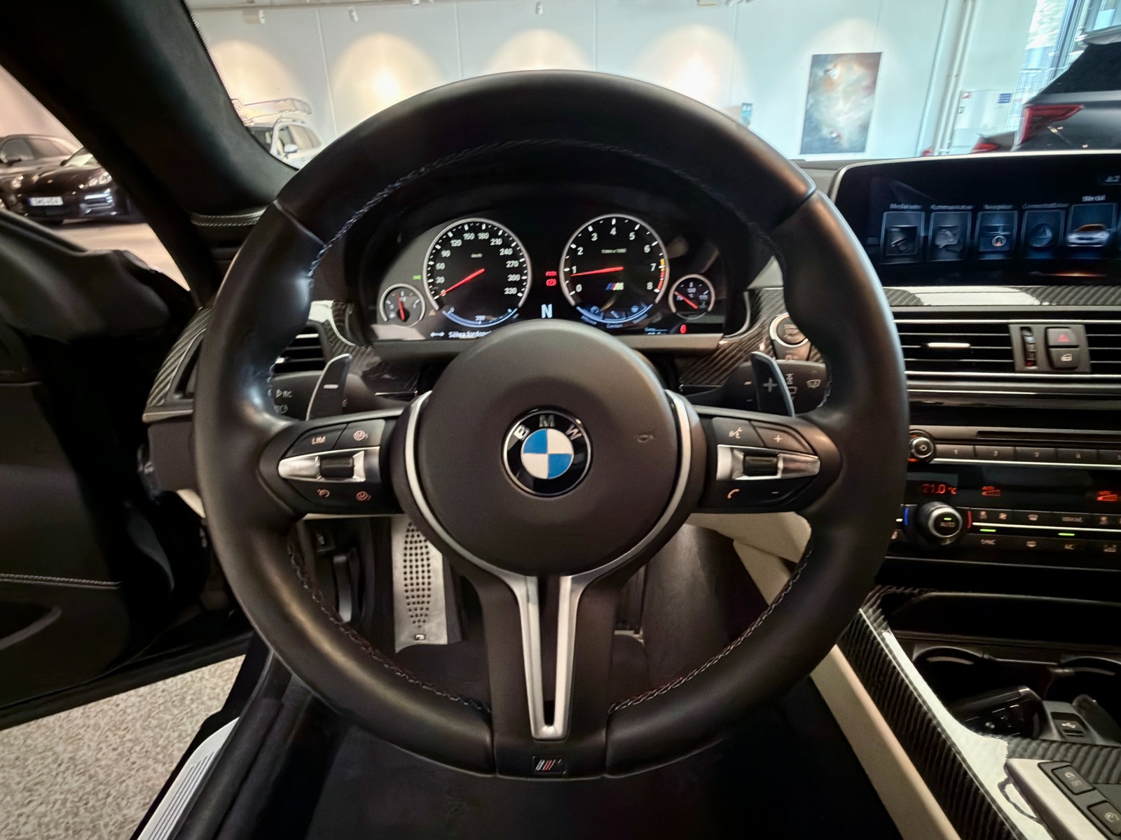BMW M6 Competition Coupé DCT 600hk |Svensksåld|Se utrustning 2017 - miniatyr 15