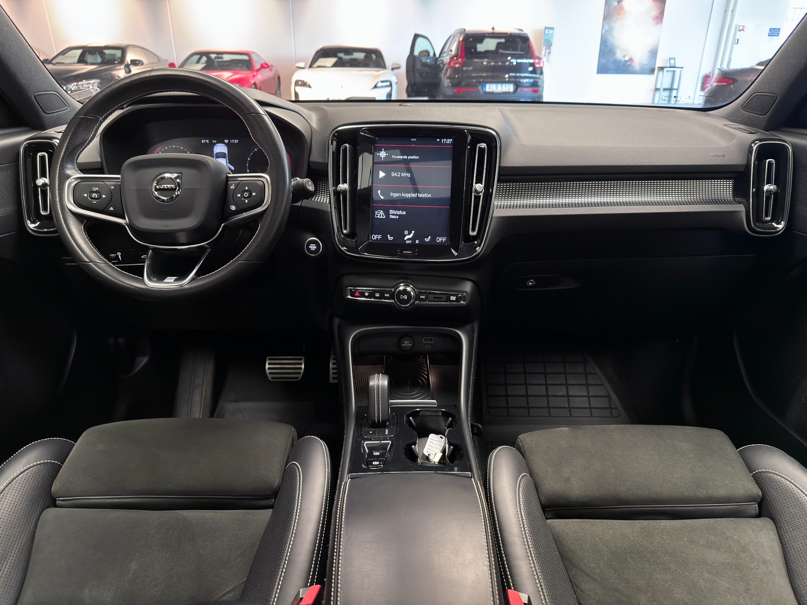 Volvo XC40 T5 AWD R-Design 247hk | Drag | Panorama 2018 - miniatyr 10