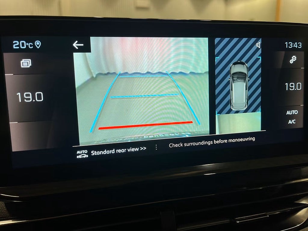 Peugeot 3008 GT PureTech 130 Aut Adaptiv farth. Highway Ass kamera thumbnail