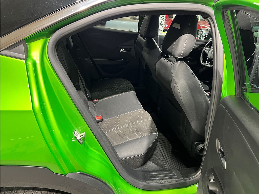 Bild på Opel Mokka Ultimate 1.2 PT 130hk Aut - BACKKAMERA, CARPLAY