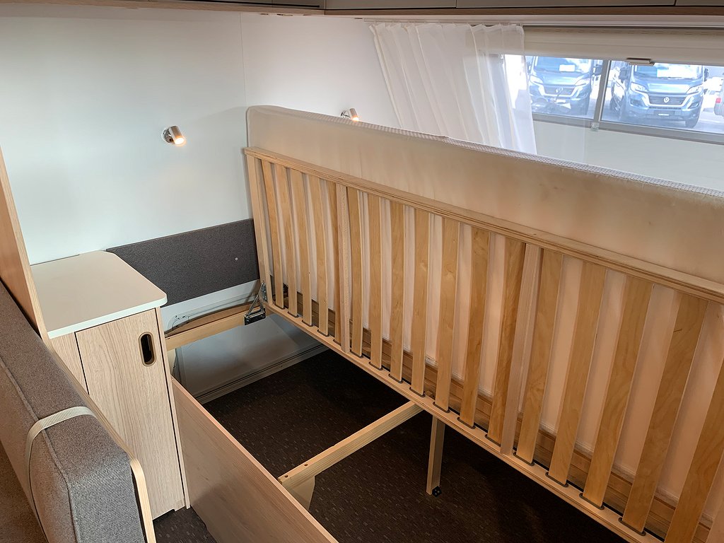 Adria Aviva 563 PT / Barnkammare / 1500kg / 7 bäddar / 3-vån - Adria