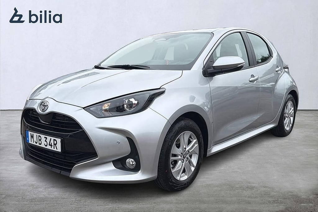 Toyota Yaris 1,5 HYBRID 115 5D ACTIVE KOMFORTPAKET OCH P-...