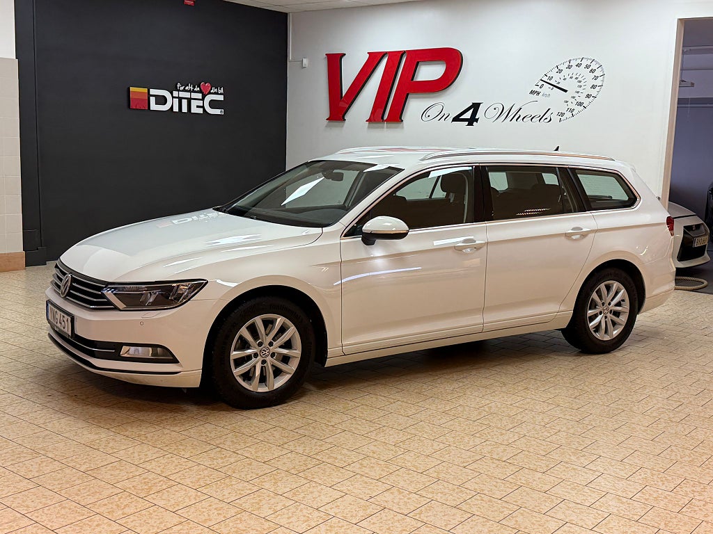Volkswagen Passat 1.4 TSI Cockpit Drag Active-info Värmare