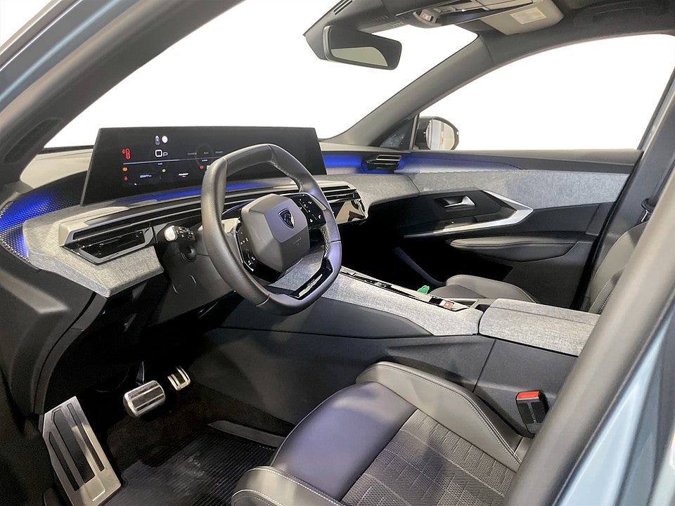 Bild på Peugeot 5008 GT Hybrid 145hk Aut KAMPANJ BRÄNSLE INGÅR