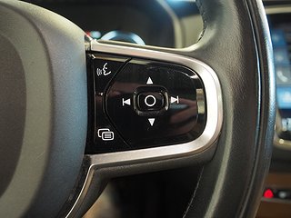SUV Volvo XC90 24 av 27