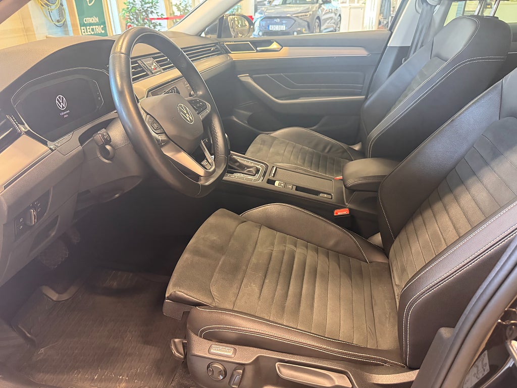 Volkswagen Passat 2022 - miniatyr 13