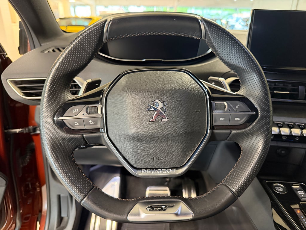 Peugeot 5008 1.2 PureTech 130 EAT 7 Sits SoV Hjul thumbnail