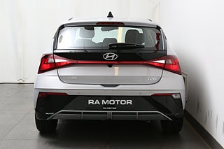 Halvkombi Hyundai i20 5 av 20