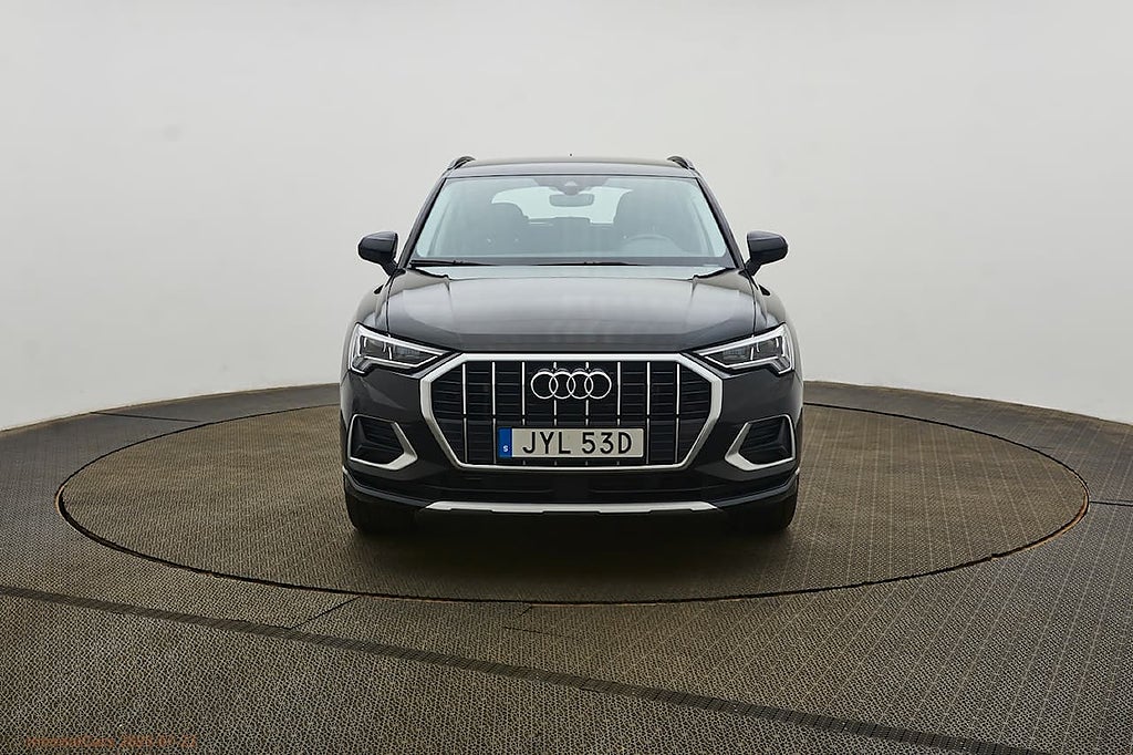 Audi Q3 35 TFSI S Tronic Proline Advanced drag+värmare