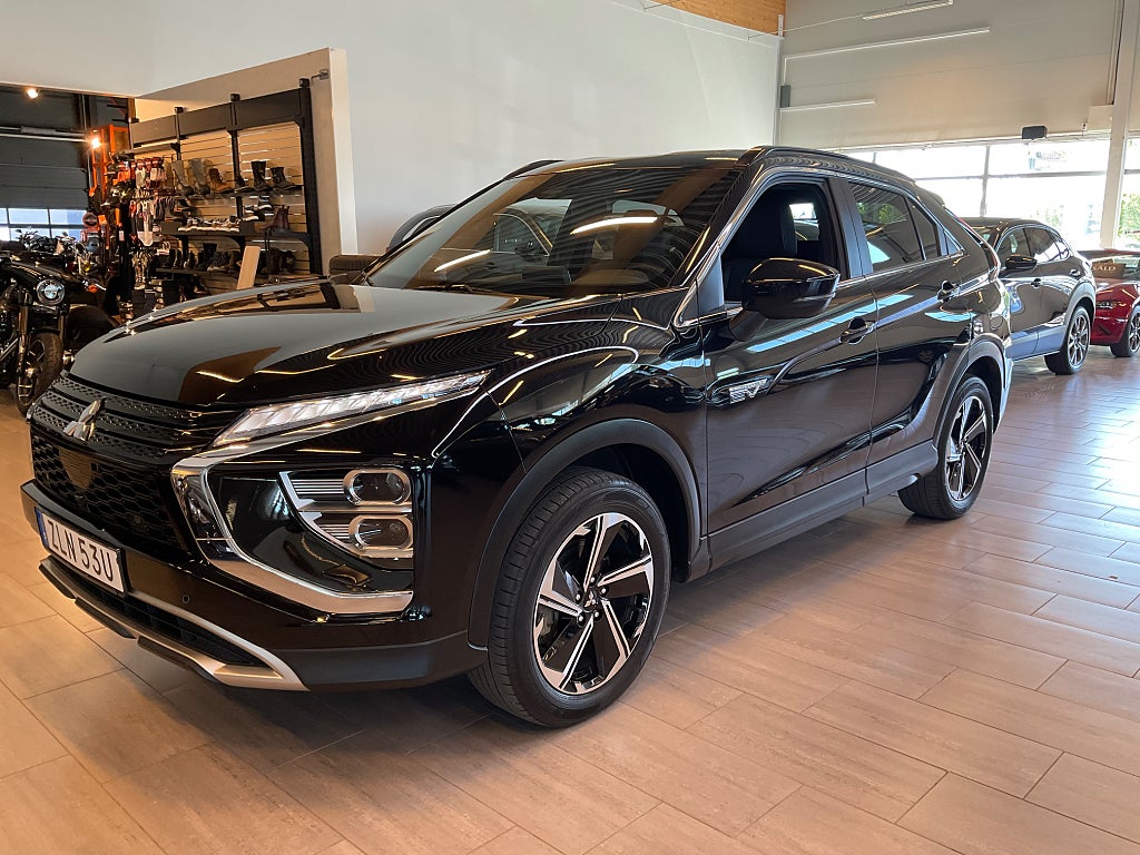 Mitsubishi Eclipse Cross PHEV 2.4 AWD Fleet Edition Backkamera S&V-Hjul