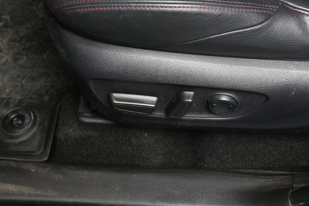 Toyota RAV4 Plug-in Hybrid E-CVT Style Premium AWD JBL Pano Drag