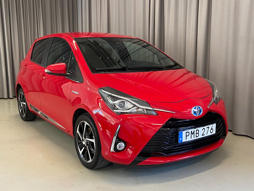 Toyota Yaris Hybrid 101hk e-CVT Executive Backkamera Keyless