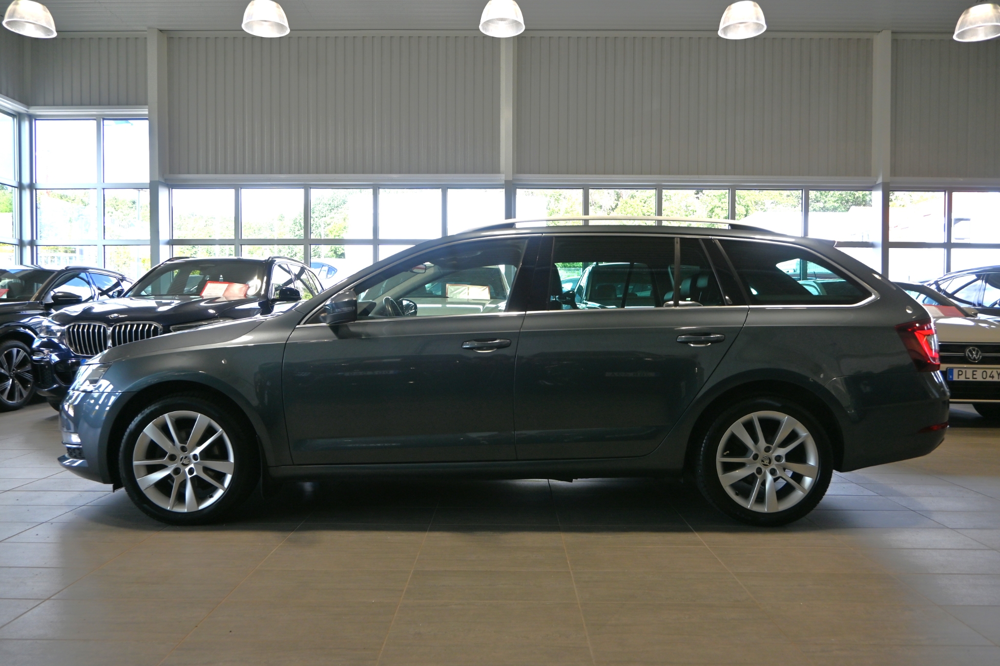 Skoda Octavia 2018, bild 2/59