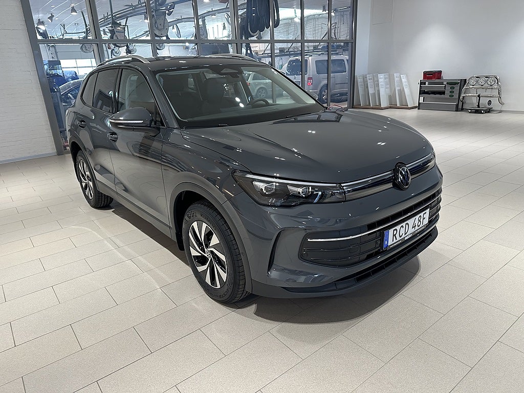 Volkswagen Tiguan eHybrid LIFE 204 HK DSG6