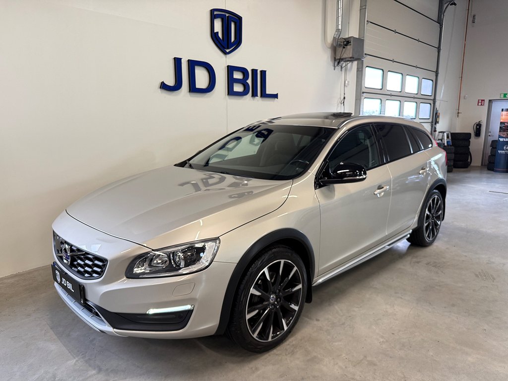 Volvo V60 Cross Country Polestar D4 AWD Drag Taklucka 220hk