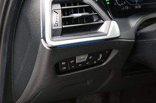 Kombi BMW 330e 12 av 26