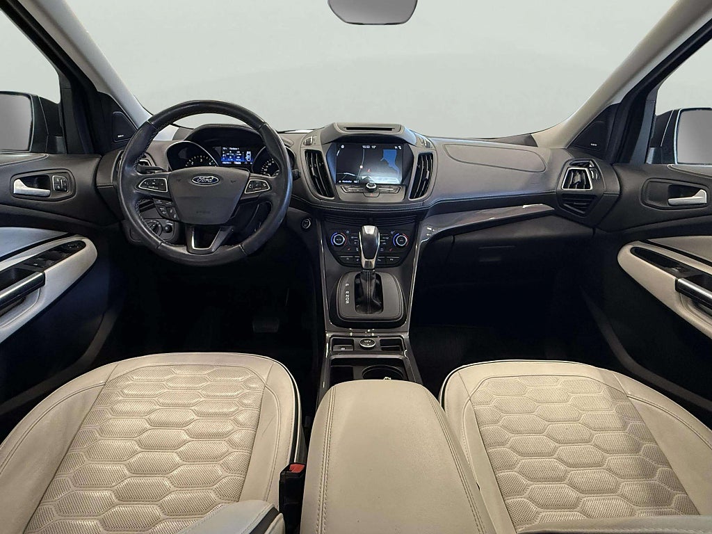 Ford Kuga 2.0 TDCi AWD SelectShift Vignale 2 Brukare - miniatyr 10