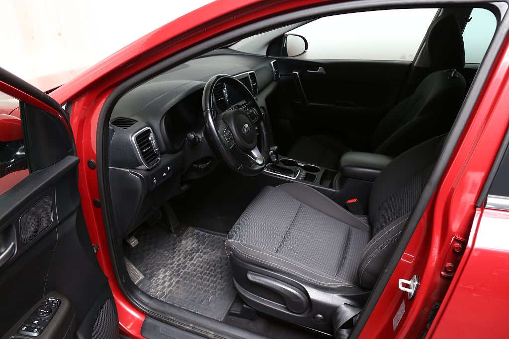 Kia Sportage 1,7 CRDi 141hk Advance Aut Navi CarPlay Kamera Motorv