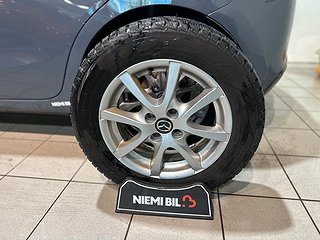 Mazda 2 1.5 SKYACTIV-G Mvärm Kamkedja Farthållare S/V-hjul
