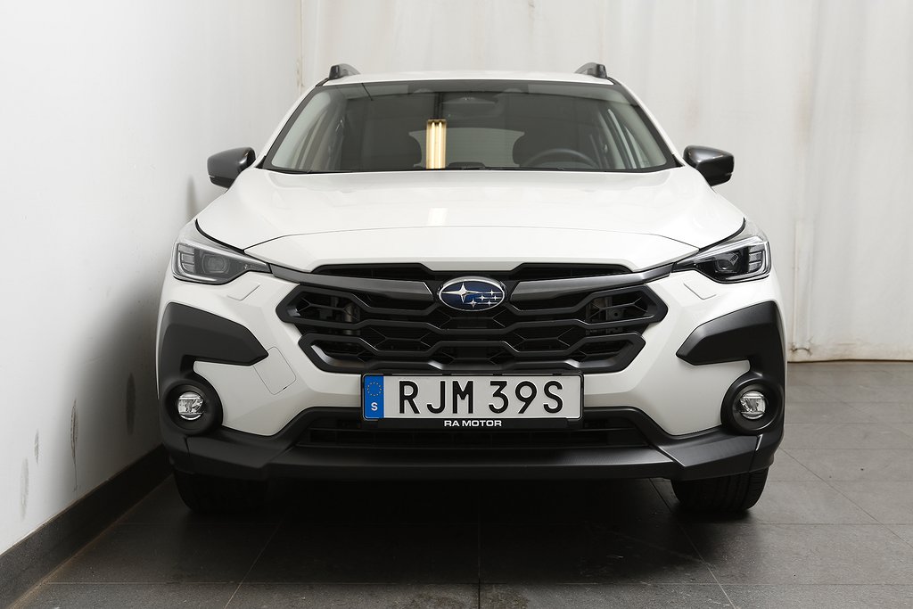 Subaru Crosstrek e-Boxer Limited AWD | Moms 2024