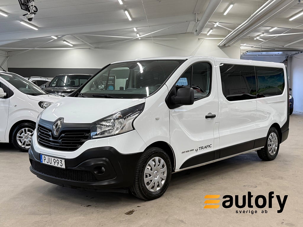 Renault Trafic Kombi 2.7t 1.6 dCi 9-SITS DRAG D-VÄRM NAVI