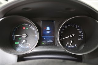 SUV Toyota C-HR 18 av 21