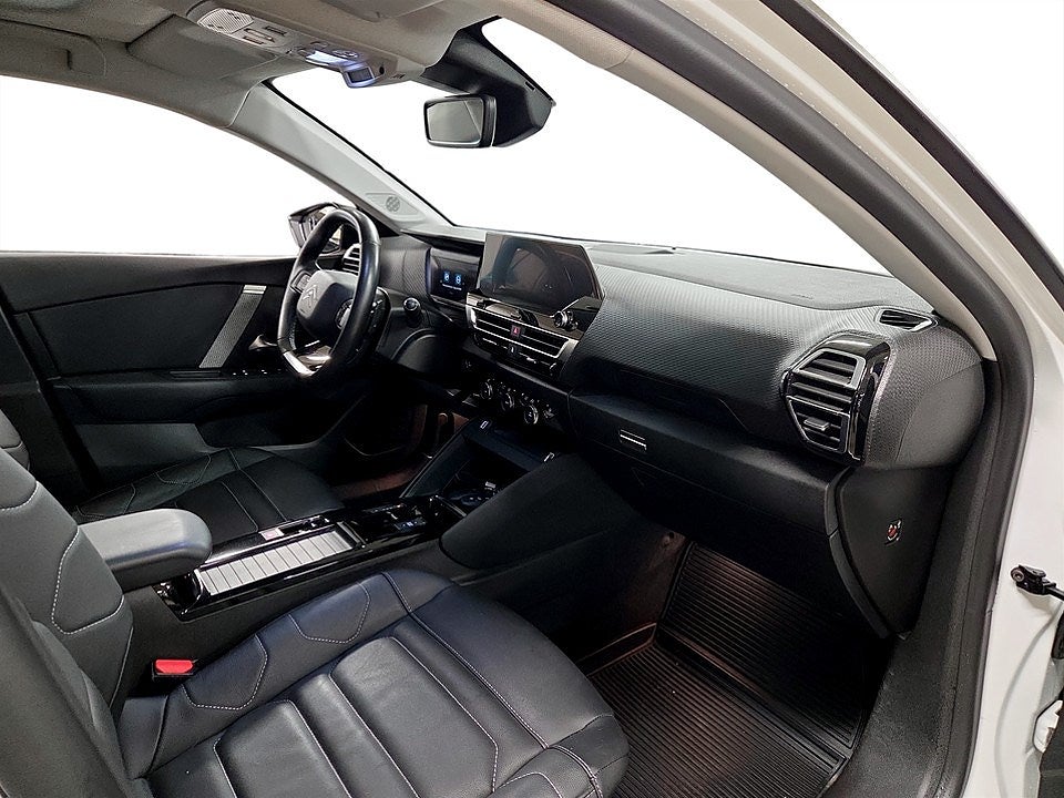 Bild på Citroën C4 Shine Exclusive 1.2 PT 130hk Aut - B-KAMERA, ELSTOL