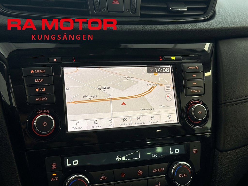 Nissan X-Trail 1.3 DIG-T 158hk Tekna | 360º | Pano | Skinn | Drag |