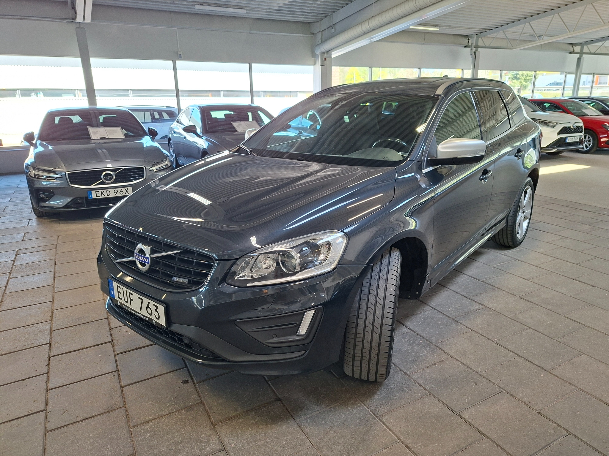 Volvo XC60 D4 AWD Aut R-Design BE Pro 2015, bild 7/52