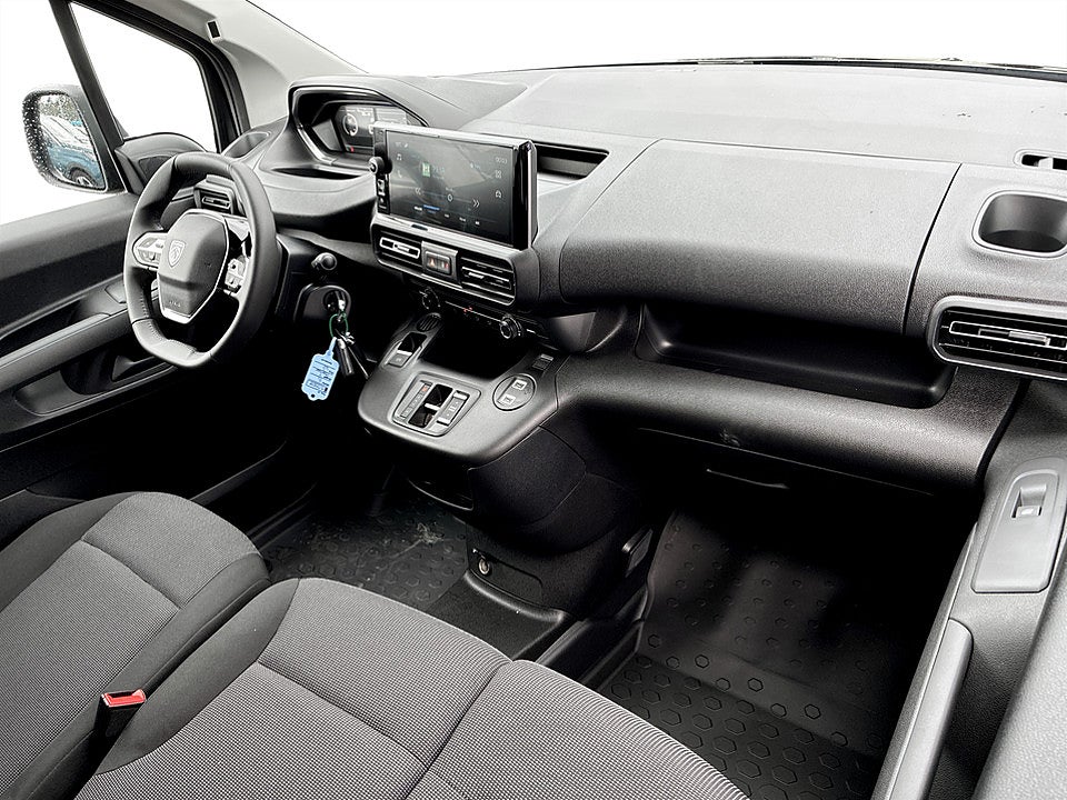 Bild på Peugeot Partner + 130hk Aut L2 - EDITION! SERVICE & V-HJUL INGÅR!