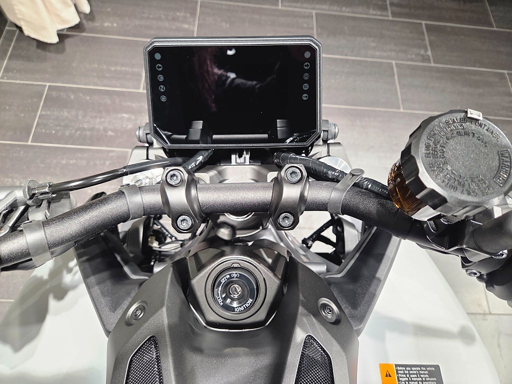 Yamaha MT-09 / Spara 10.000kr & 3,99% ränta! / Alla färger