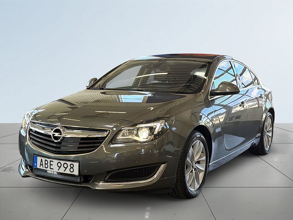 Opel Insignia 2.0 CDTI 4x4 S&V-hjul/Drag/Dvärm/Kamera/Taklucka/Skinn