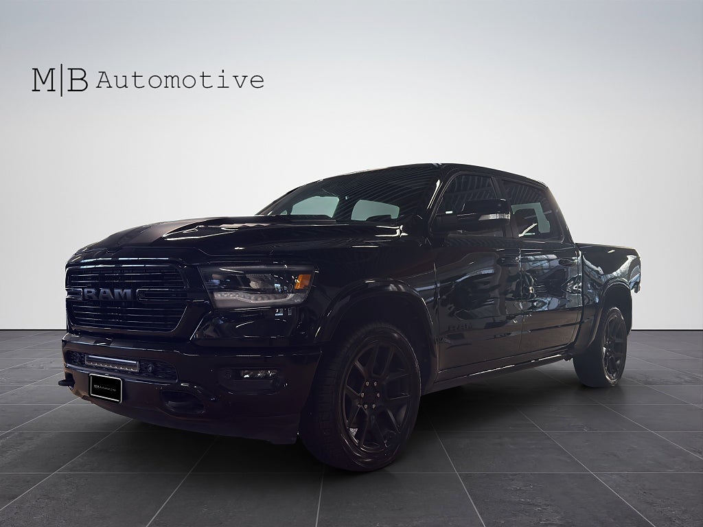 RAM 1500 Laramie /V8/Sportavgasystem/Led-Ramp/Flaklock/