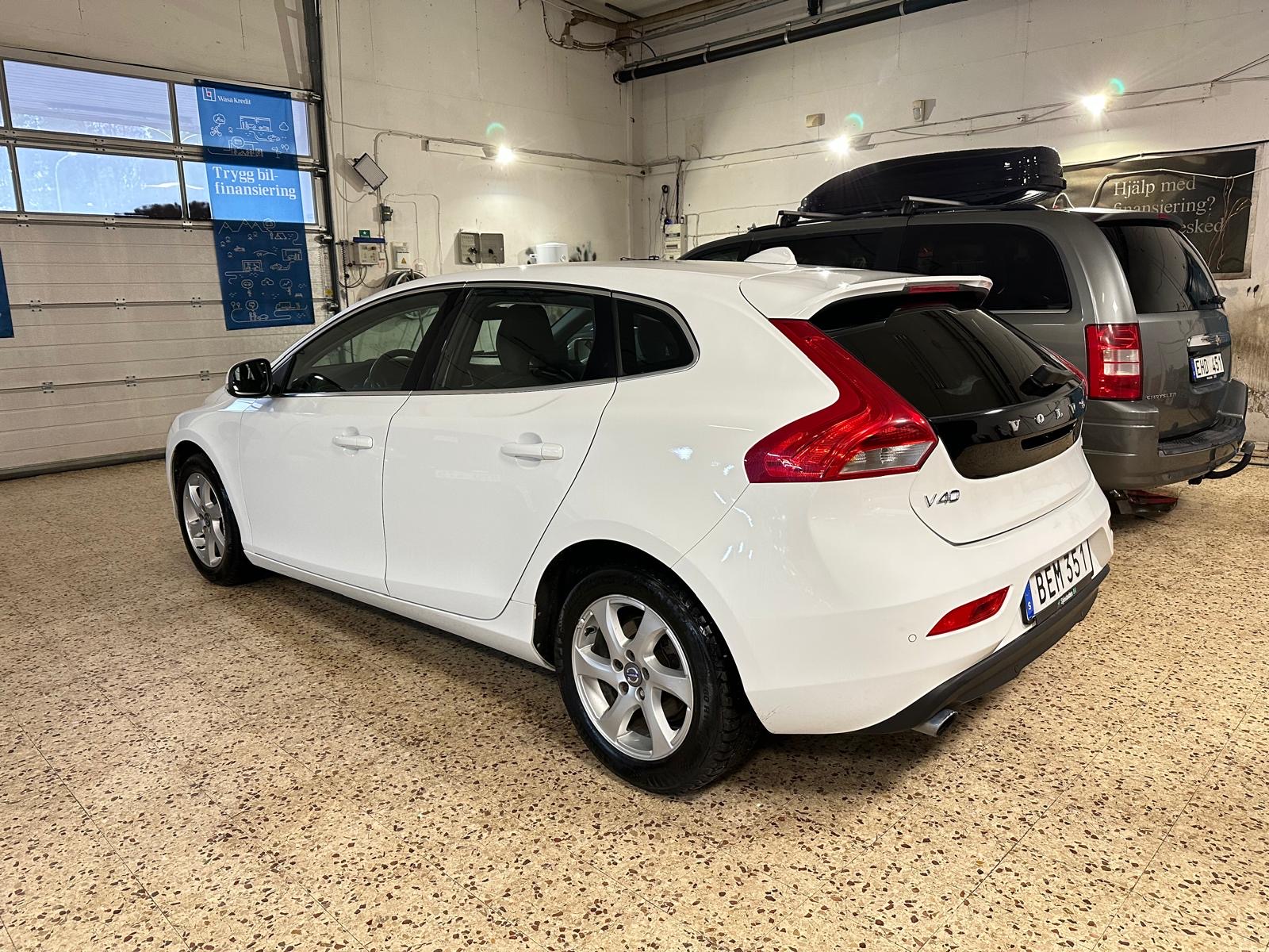 Volvo V40 2016, bild 4/47
