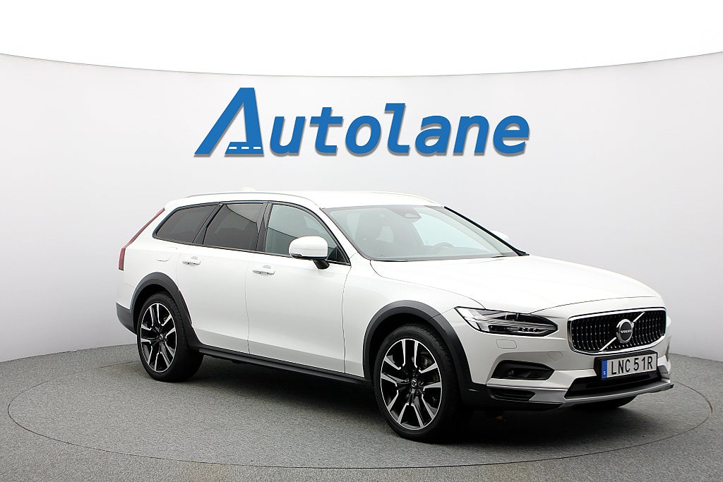 Volvo V90 Cross Country B4 AWD , BLIS, 1 Brukare, Skinn, 20" Drag, 197hk