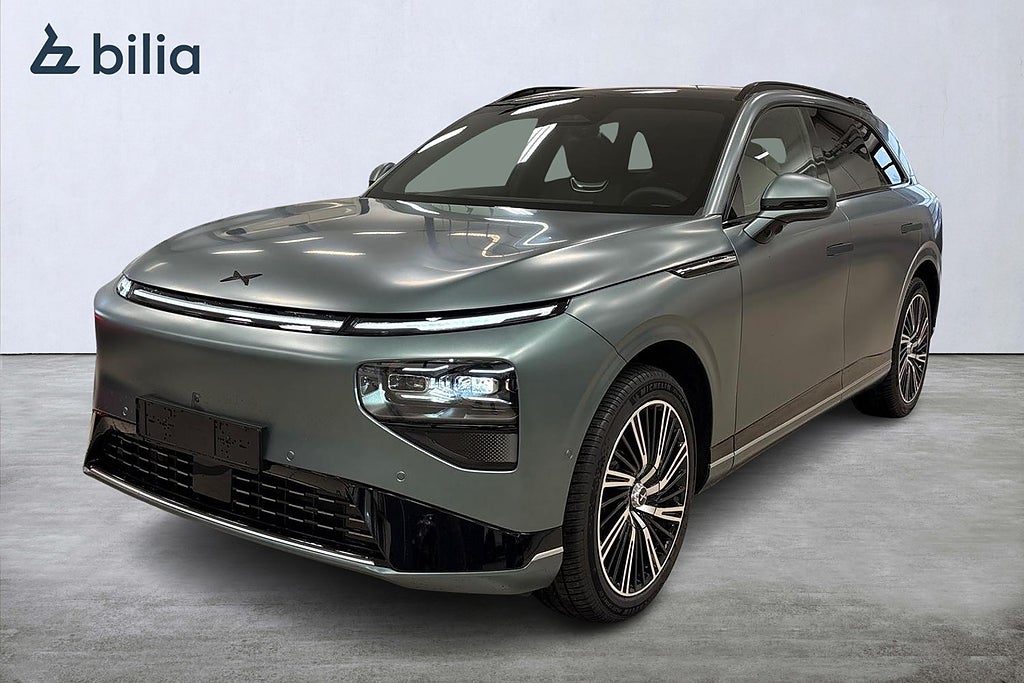 XPENG G9 Performance Drag I Panorama I Navi I Massage I Dynaudio