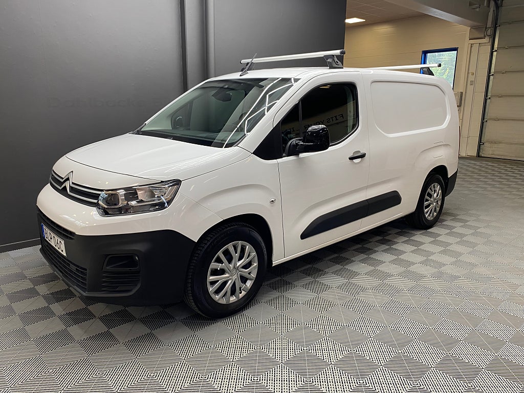 Citroën Berlingo L2 Business Premium 50kWh / Dragkrok / LEASEBAR