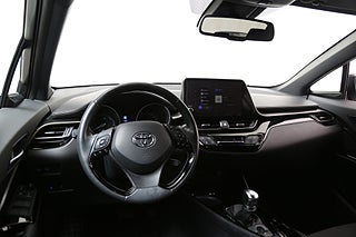 SUV Toyota C-HR 14 av 25