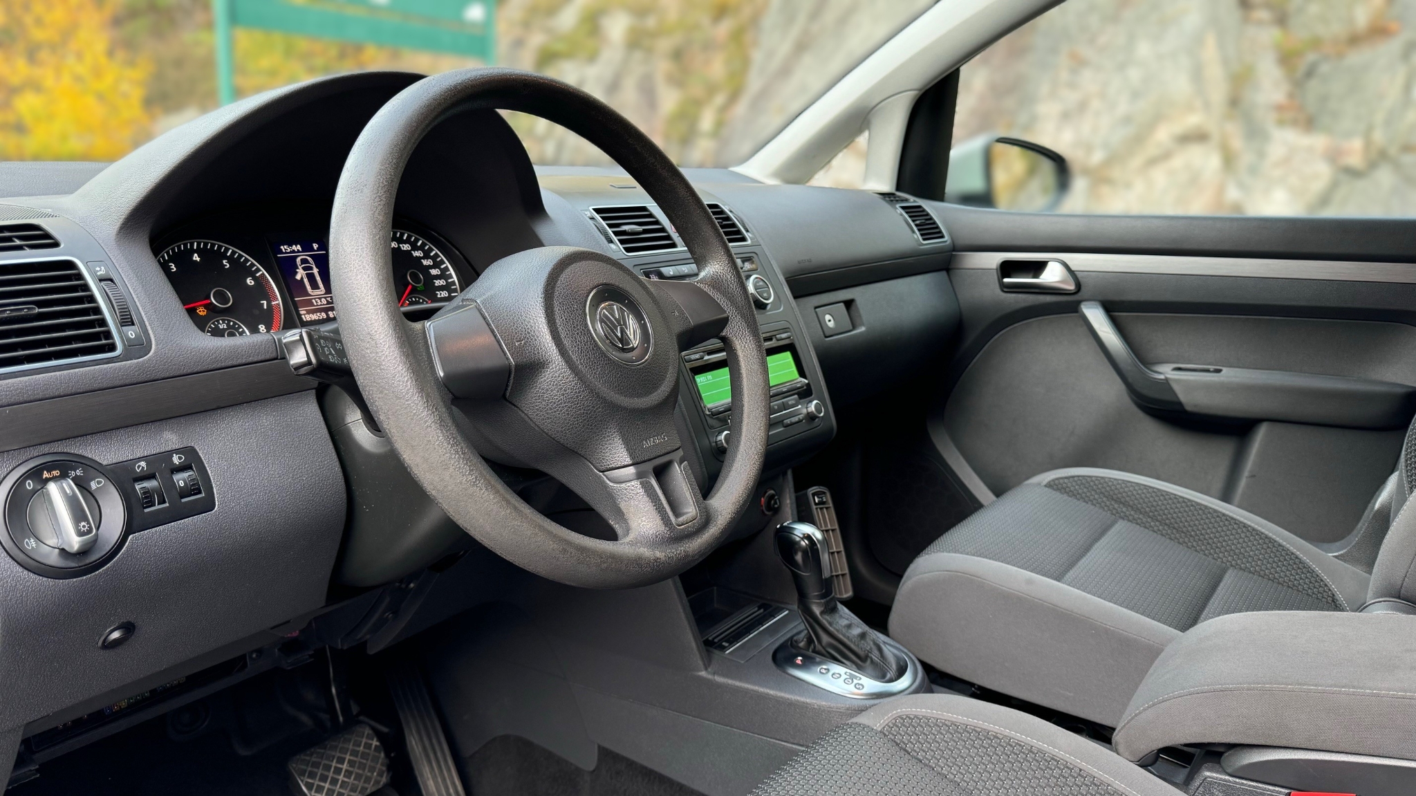 Volkswagen Touran 2013, bild 7/44