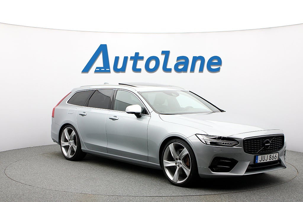 Volvo V90 D5 AWD R-Design, B&W, Panorama, HUD, 21" , BLIS 235hk
