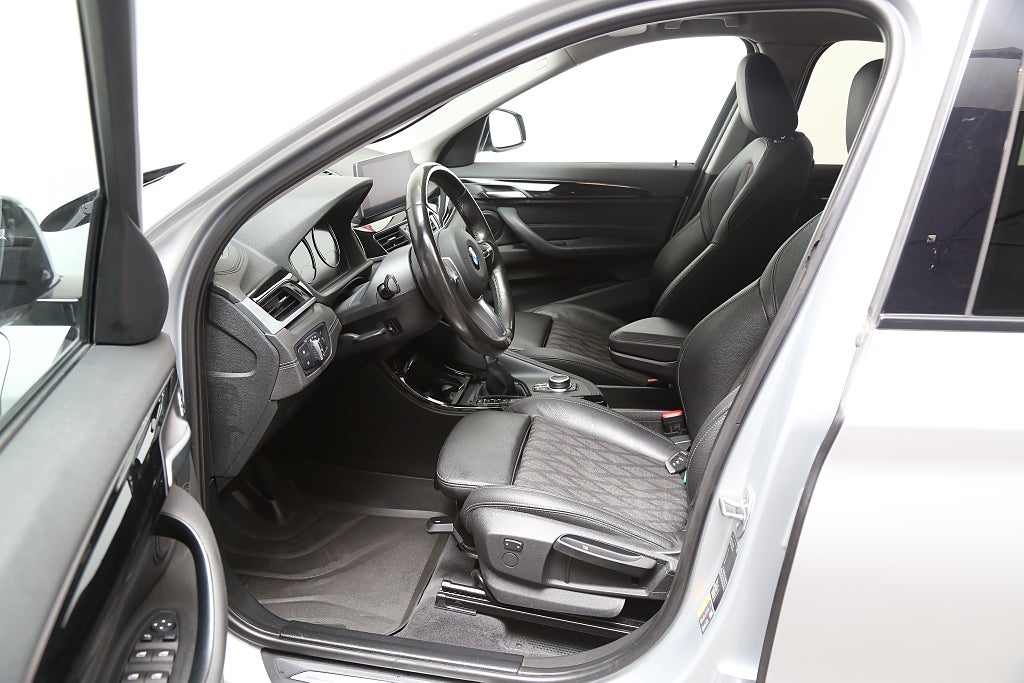 BMW X1 xDrive25e Plug-in xLine Aut Navi Kamera Drag 2021