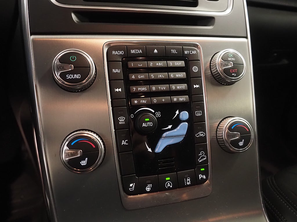 Volvo S60 Cross Country D4 AWD 190hk Classic Momentum |Drag| 2018