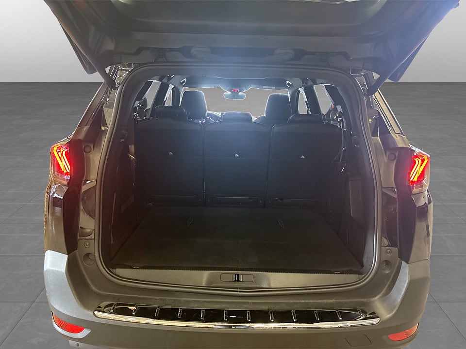 Bild på Peugeot 5008 GT 1.2 PT 130hk Aut 7-SITS B-KAMERA CARPLAY